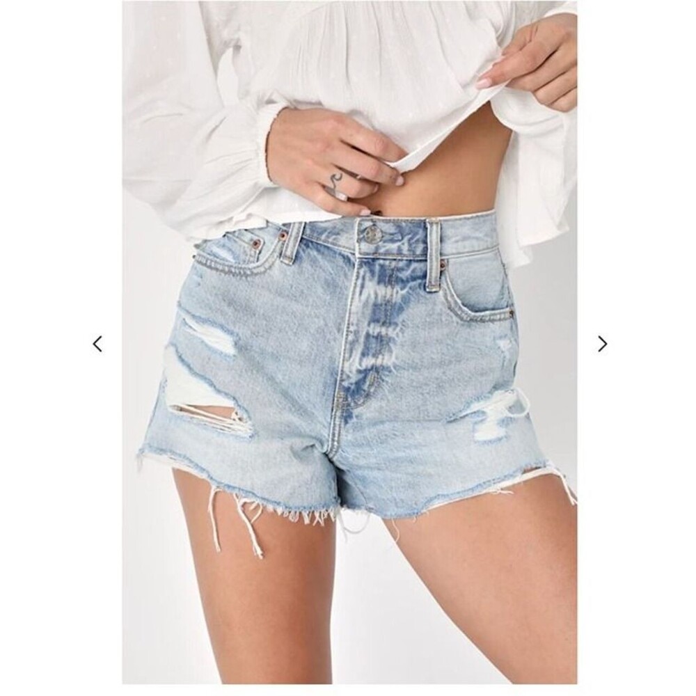NEW DAZE Denim Cutoff Shorts Womens Size 27 Small Light Wash High Rise Raw Hem